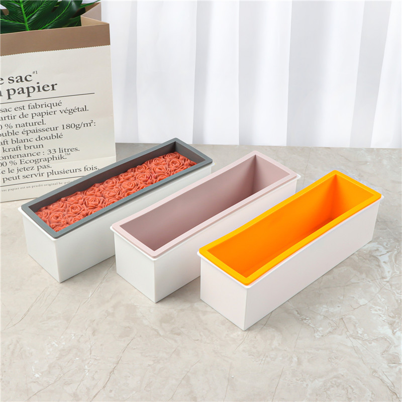 Plastic doos + Siliconen inner - Soap Making Kit For Beginners recensie en prijs